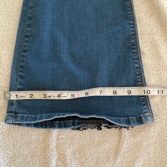 Free People Penny Pull On Stretchy great Pull On Flare pants - Picture 12 of 16